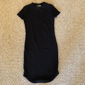H&M Ribbed and fitted tshirt dress